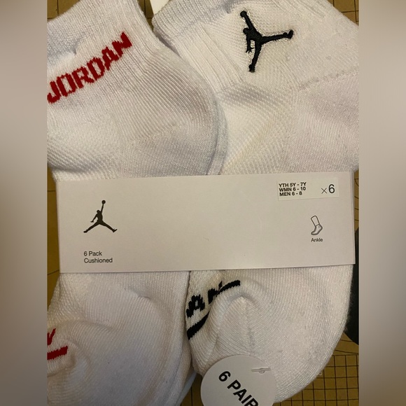 Jordan basketball cushioned Quarter socks 6 pairs - Picture 5 of 12